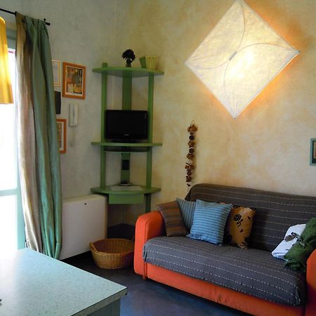 I Freschi Apartment San Bartolomeo Al Mare Ngoại thất bức ảnh